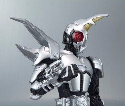 S.h.figuarts Masked Kamen Rider Kabuto Hercus Action Figure Bandai