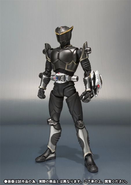 Shfiguarts Masked Kamen Rider Ryuki Ryuga Action Figure Bandai
