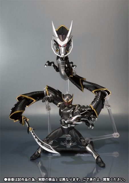 Shfiguarts Masked Kamen Rider Ryuki Ryuga Actionfigur Bandai