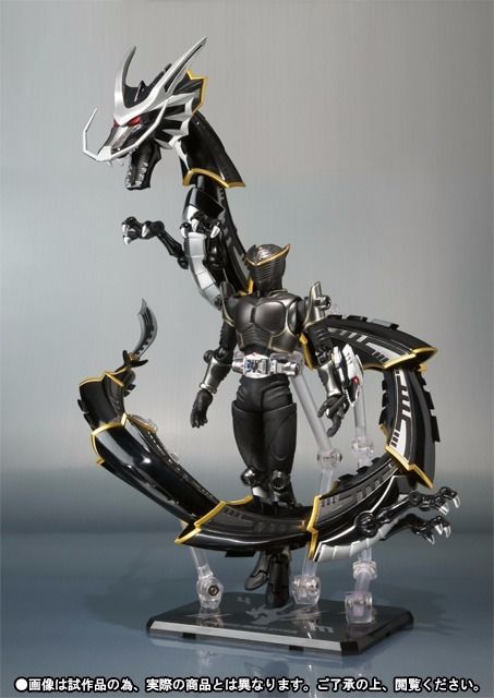S.h.figuarts Masked Kamen Rider Ryuki Ryuga Action Figure Bandai