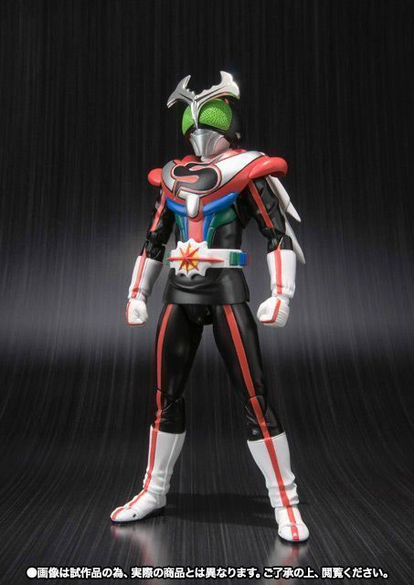 Shfiguarts Masked Kamen Rider Stronger Charge Up Action Figure Bandai Japon