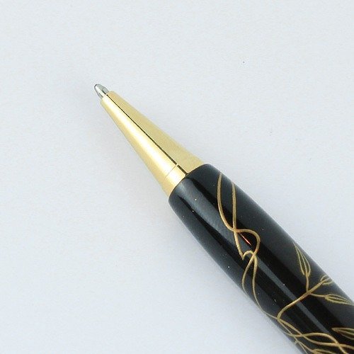 Sekisei Wajima Lacquer Makie Gafu Ballpoint Pen Ax-8807 Crane