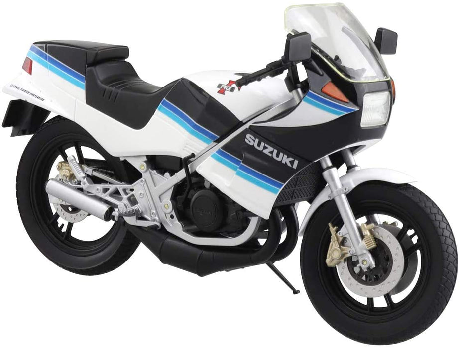 Vélo Complet Skynet 1/12 Suzuki RG250Γ Bleu X Blanc