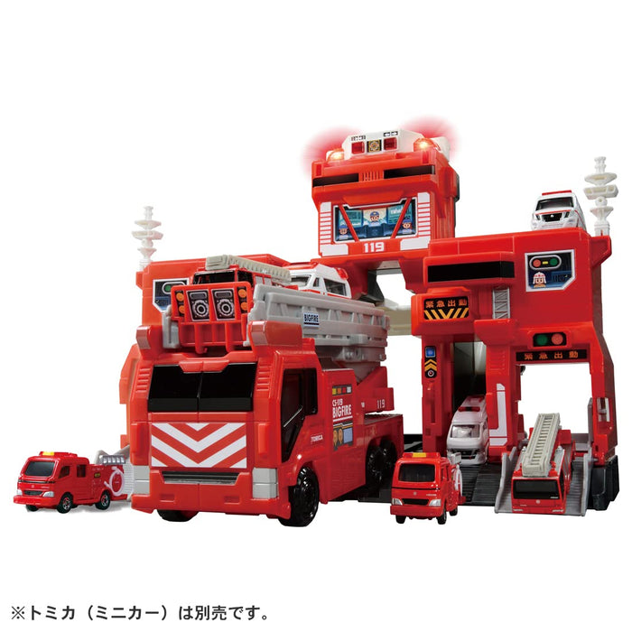 Takara Tomy Tomica Deformation Dispatch Big Fire Command Station Mini Car Toy Boys 3+ Japan St Mark Certified