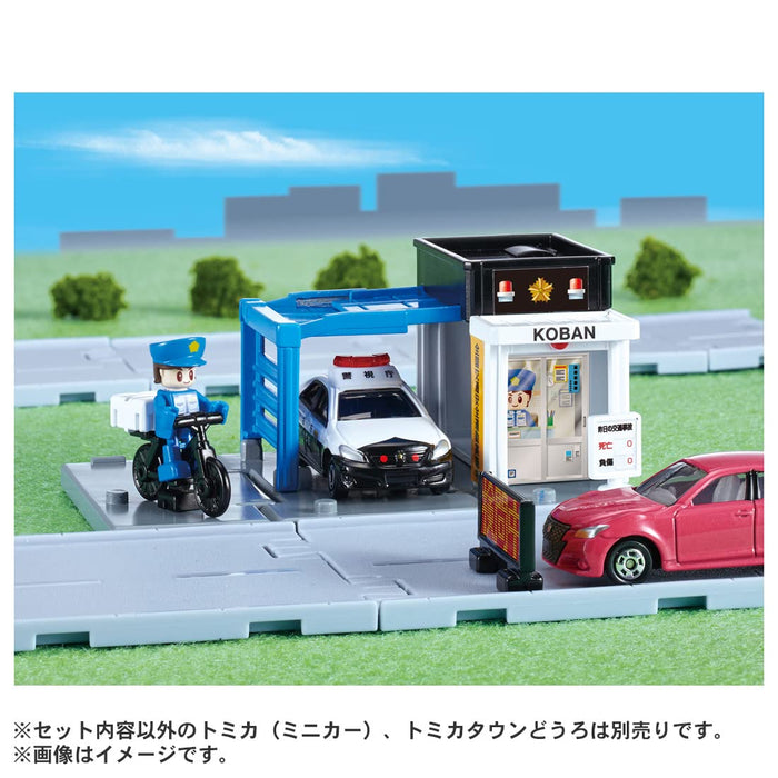TAKARA TOMY Tomica World Tomica Town Police Box With Police