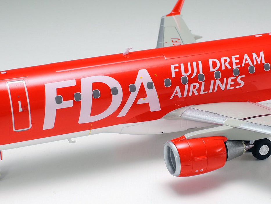 TAMIYA 92197 Fuji Dream Airlines Embraer 175 Maßstabbausatz im Maßstab 1/100