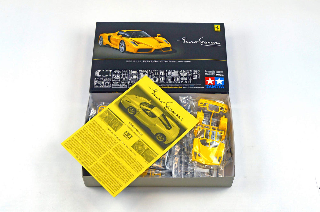 TAMIYA 24301 Enzo Ferrari Jaune Version 1/24 Kit Échelle