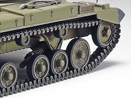Tamiya 1/35 British Infantry Tank Valentine Mk.ii/iv Model Kit