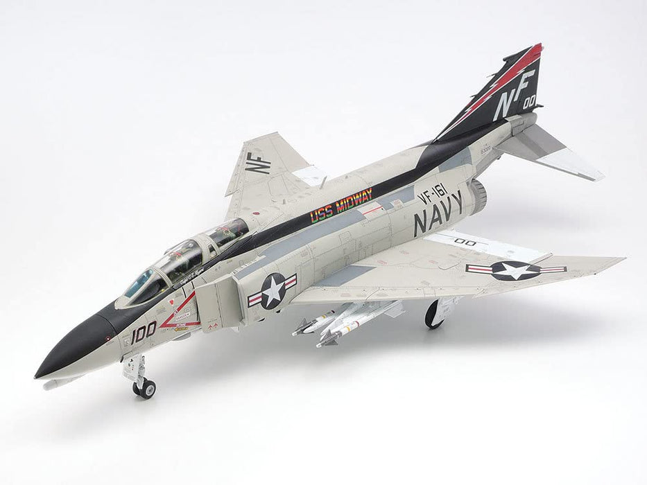TAMIYA 1/48 Mcdonnell Douglas F-4B Phantom II Plastikmodell