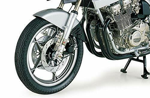 Kit de modèle en plastique Tamiya 1/6 Motorcycle Series No.25 Suzuki Gsx1100s Katana