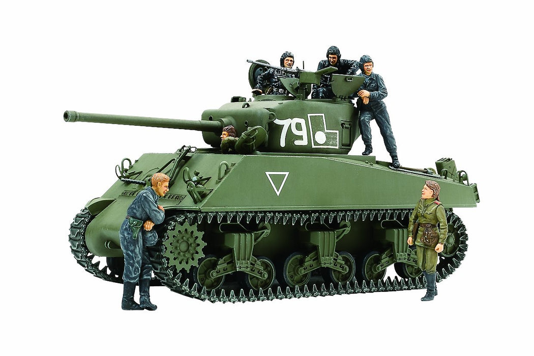 TAMIYA 25105 M4A2 76 W Sherman Red Army mit 6 Figuren im Maßstab 1:35