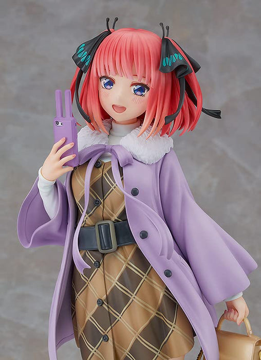 Die Quintessenz der Quintuplets Nino Nakano Date Style Ver. Vollständig bemalte Plastikfigur im Maßstab 1:6