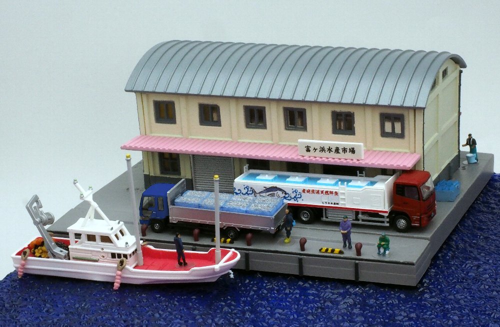 Tomytec Torakore Fish Truck Set B - Limited Edition Diorama Supplies Collection