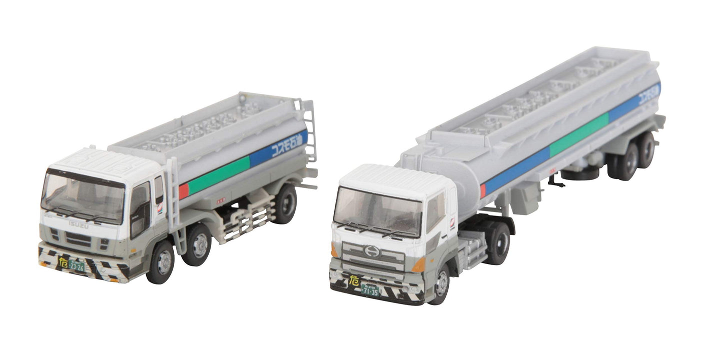 Tomytec Diorama Supplies: Cosmo Oil Tank Truck Set - Limited First Order Collection