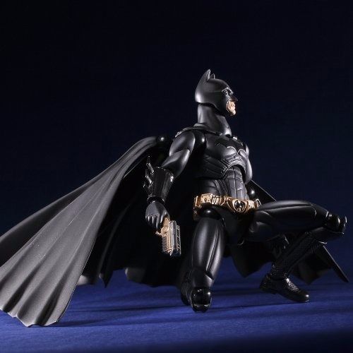 Tokusatsu Revoltech No.008 The Dark Knight Batman Figure Kaiyodo