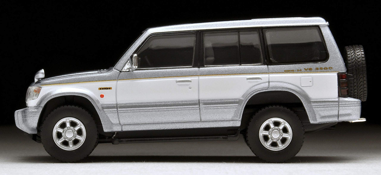 Tomytec Tomica Limited Vintage Neo 1/64 Scale Mitsubishi Pajero Mid Roof Wide Super Exceed Z in Silver/White