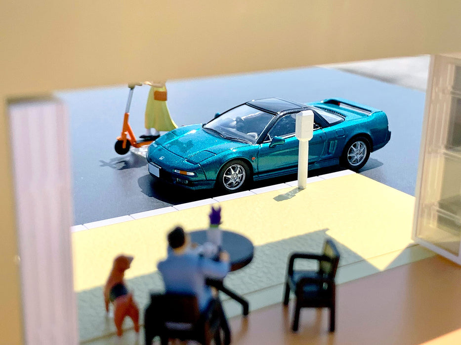 Tomytec Car Snap 21A Cafe Terrace Die-Cast Mini Set with Painted PVC Resin Dolls