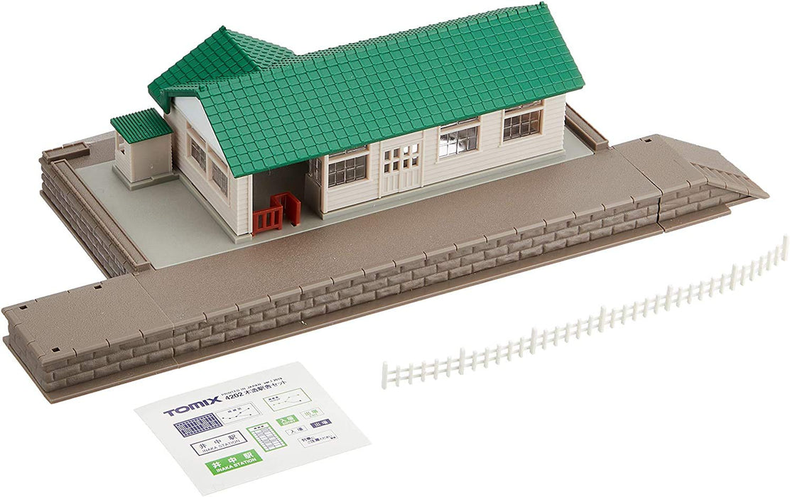 Tomytec Grüner Bahnhofsbausatz aus Holz, Spur N, 4202, Eisenbahnmodell
