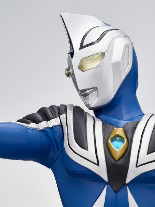 Banpresto Ultraman Gaia V1 Agul Hero Statue - Action Figure Collectible