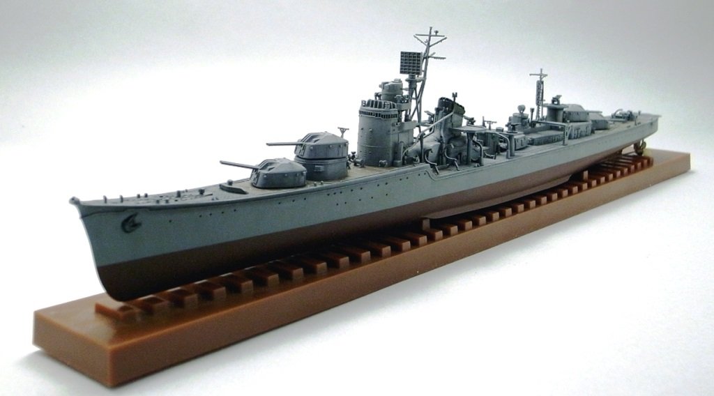 Wave 1/350 Warship Series Japanese Navy Destroyer Akizuki 1942/1944 Convertible Kit Plastic Model Bb-101