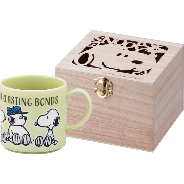 YAMAKA Peanuts Snoopy Mug With Wooden Box Bond